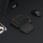Teclado Gamer Redragon Diti One Hand RGB Switche UltraMag Magnético Preto - K585RGB-M - Imagem 10
